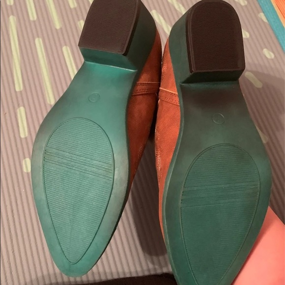 Brown and teal womens ankle boots. - Picture 4 of 6